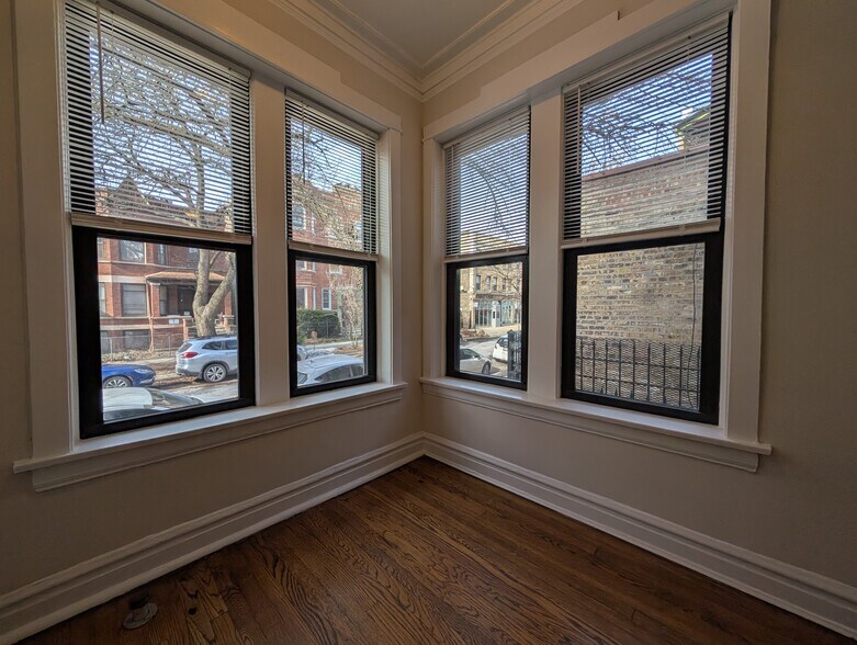 Building Photo - 2638 N Milwaukee Ave