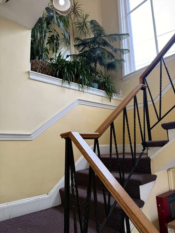 Building Photo - 16-18-18 Walk Hill St