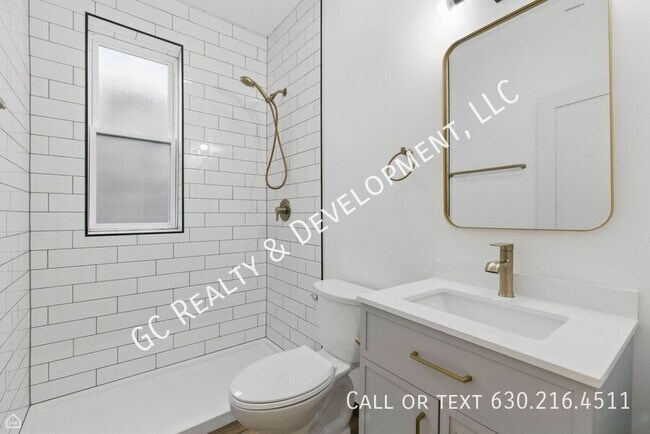 Building Photo - 1928 W 21st St