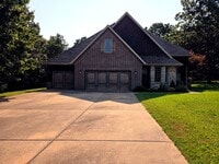 Building Photo - 158 Black Bear
