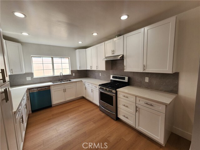 Building Photo - 14329 Emelita St