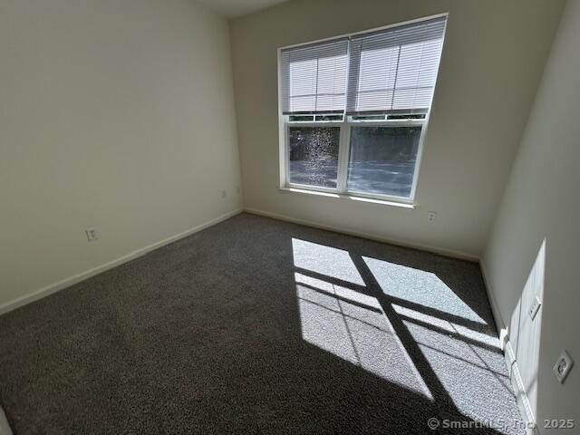 Building Photo - 10 Norden Pl