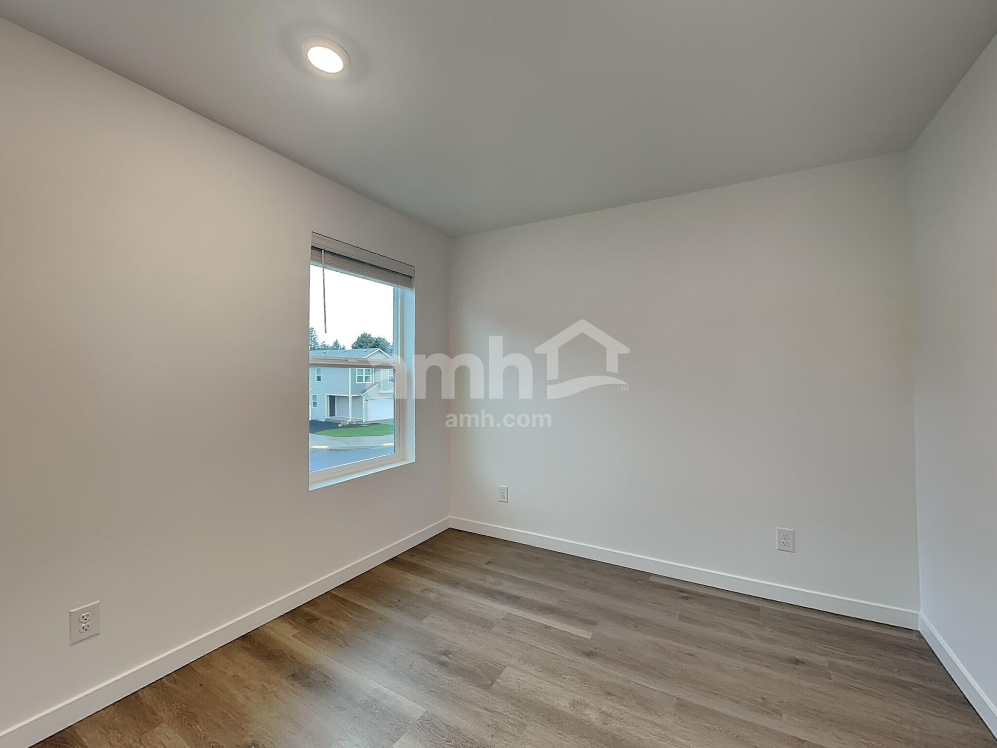 Building Photo - 5206 Turnstone St SE