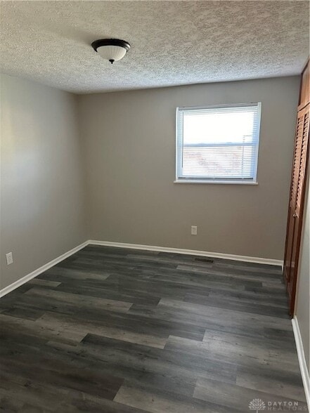 Building Photo - 4244 Bellemeade Dr