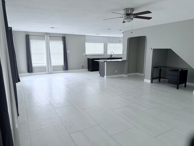 Building Photo - 1037 Boxer Pass Dr
