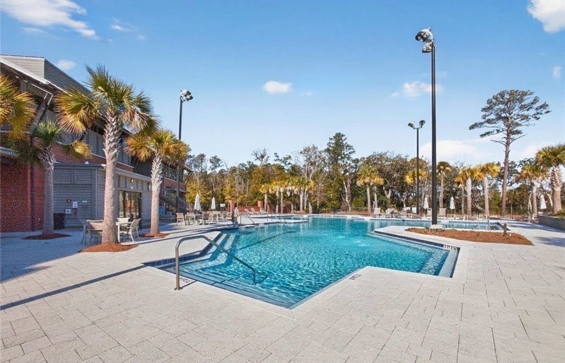 Building Photo - 268 Heron Creek Dr