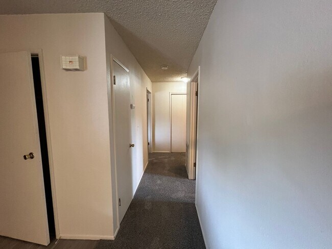 Building Photo - 3216 Godman Ave