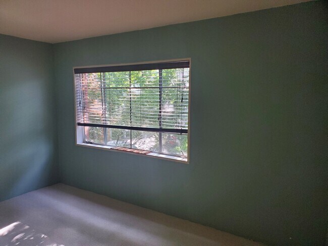 2nd Bedroom 2 - 1154 Briarcliff Rd NE