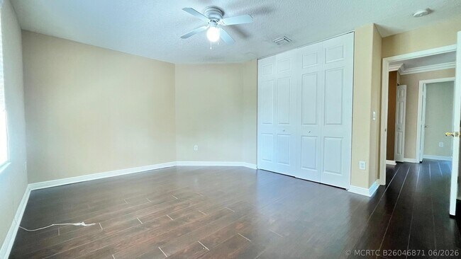 Building Photo - 9546 Worswick Ct