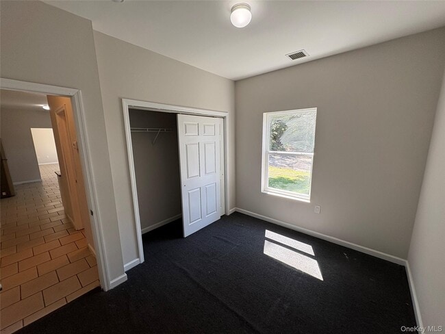 Building Photo - 26 Park Ave