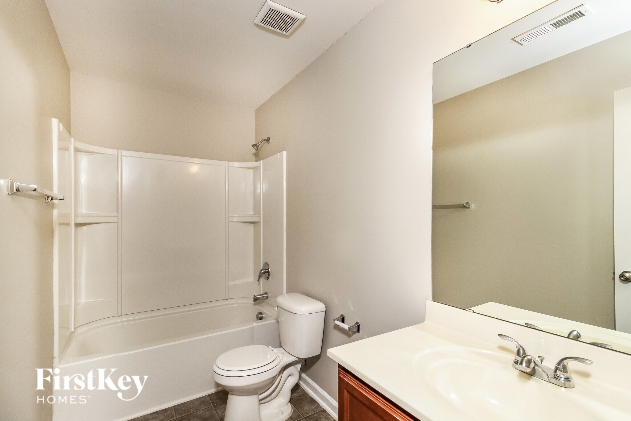 Building Photo - 298 Rosemary Dr