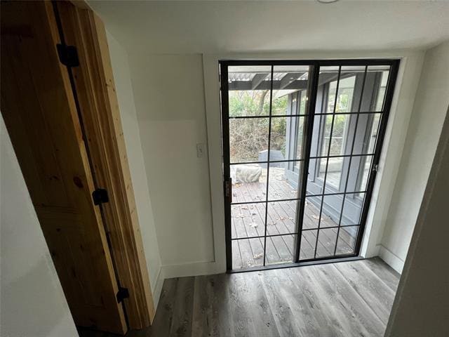 Building Photo - 208 Cliffdale Ave