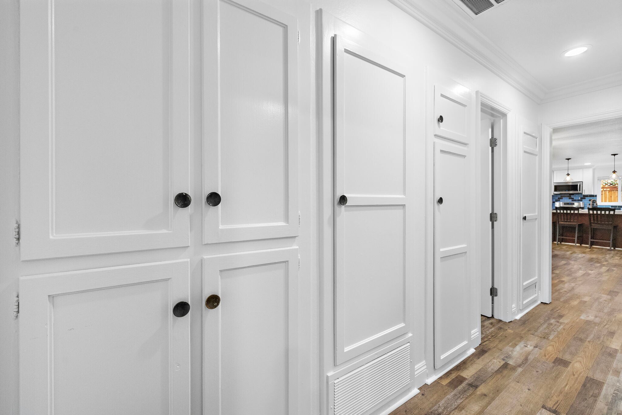 Building Photo - 1581 Baker St