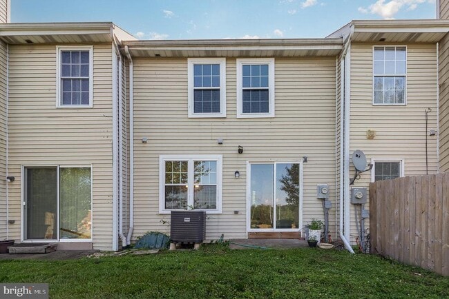 Building Photo - 1177 Wintertide Dr