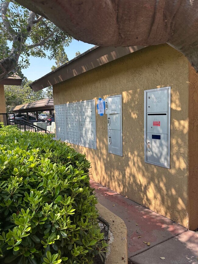 Building Photo - 10623 Dabney Dr
