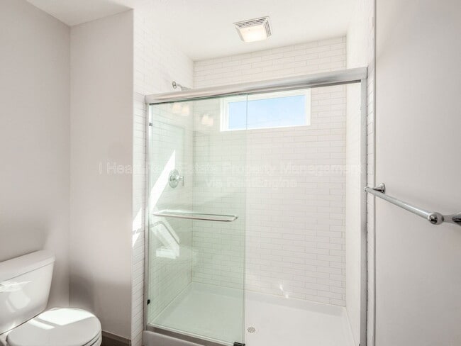 Building Photo - 130 N Guilford Ave