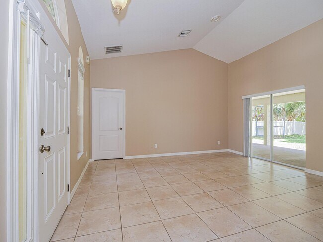 Building Photo - 113 Stony Point Dr