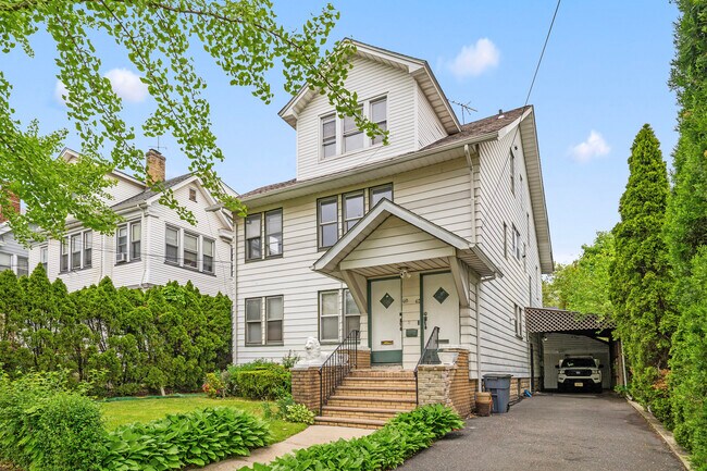 Building Photo - 67 Grumman Ave