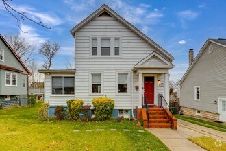 Building Photo - 3311 Beverly Rd
