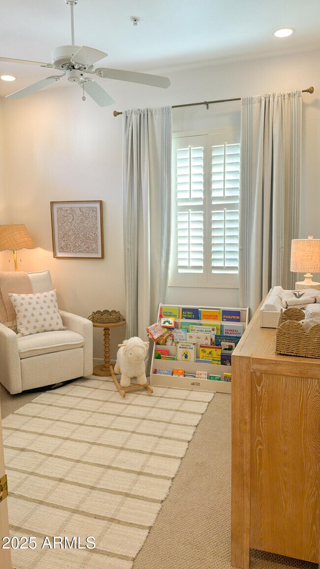 Building Photo - 8270 Hayden Rd