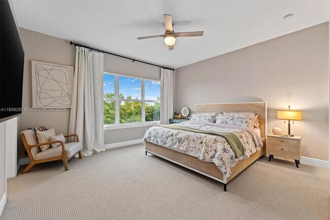 Building Photo - 4434 Ficus St