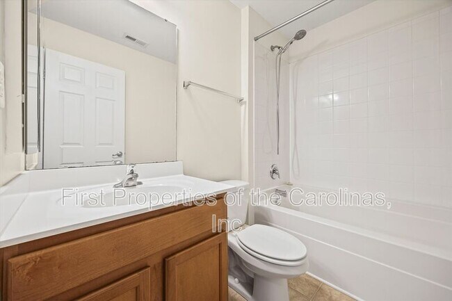 Building Photo - 9736 Springholm Dr