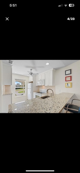 Building Photo - 1335 Mainsail Dr