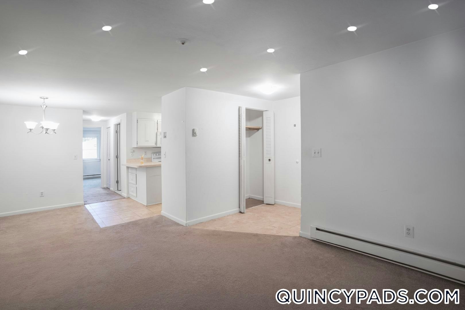 Building Photo - 38 Presidential Dr