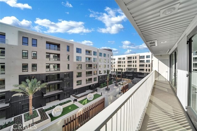 Building Photo - 3503 Rivington