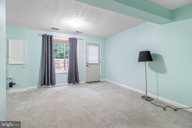 Building Photo - 8345 Windfall Rd
