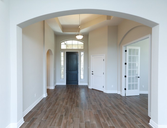 Building Photo - 5108 Alonso Dr