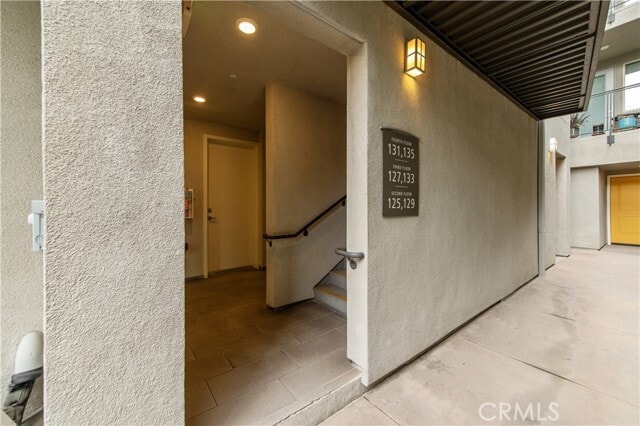 Building Photo - 135 Bowery