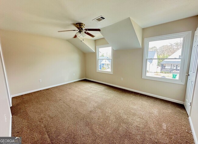 Building Photo - 104 Wrenwood Ln