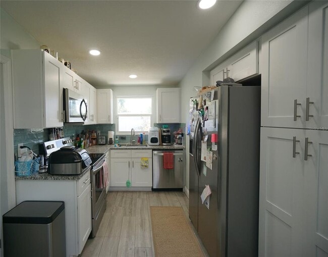 Building Photo - 4108 W Montgomery Terrace