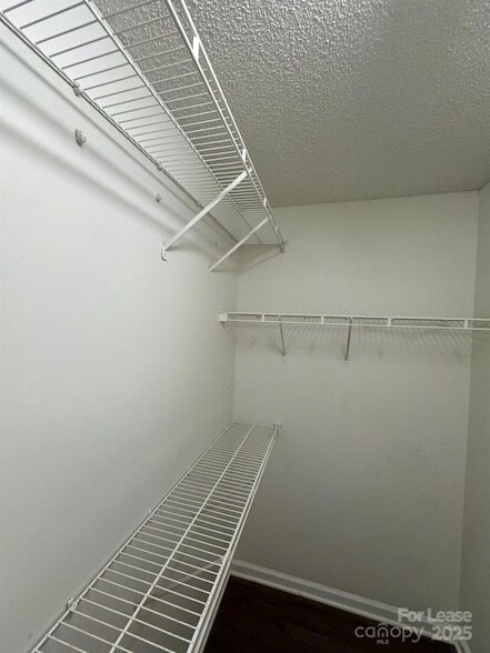 Building Photo - 8821 Cameron Spring Rd