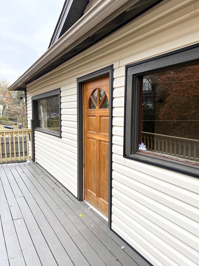 Building Photo - 808 Boylston St