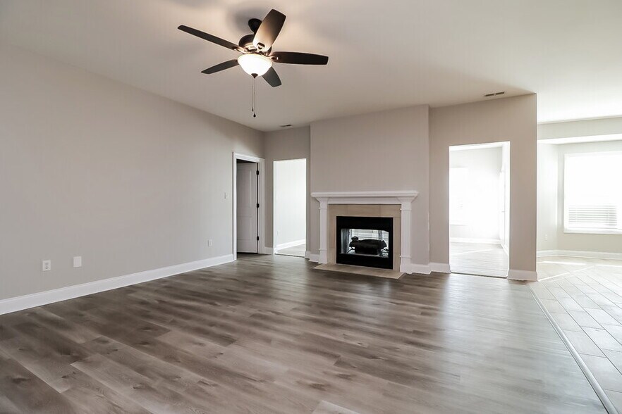 Building Photo - 152 Colson Dr