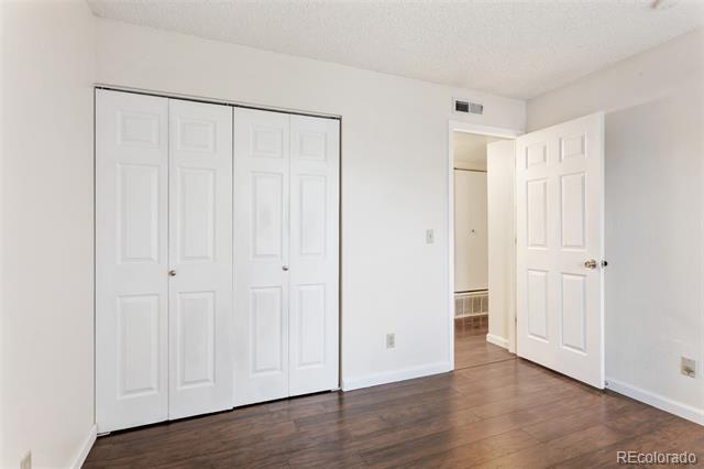 Building Photo - 6435 S Dayton St