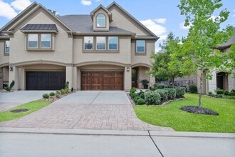 Building Photo - 19 Silver Rock Dr