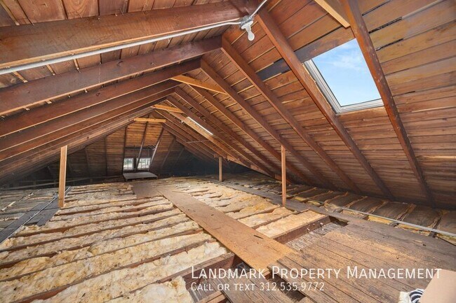 Building Photo - 617 Wilcox St