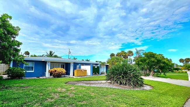 Building Photo - True Cocoa Beach Pool Home- Big Back Yard ...