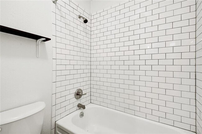 Building Photo - 4111 Avenue A