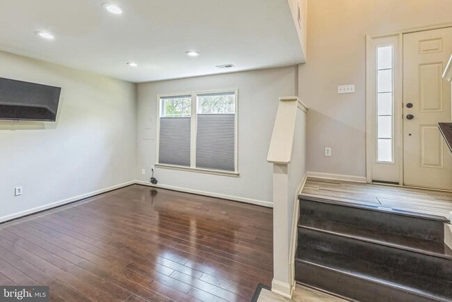 Building Photo - 5907 Trumpet Sound Ct