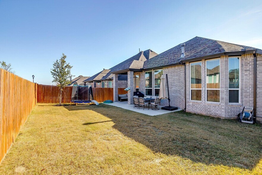 Building Photo - 14904 Chipwood Dr