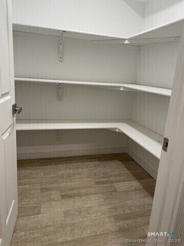Building Photo - 18 Rivermead