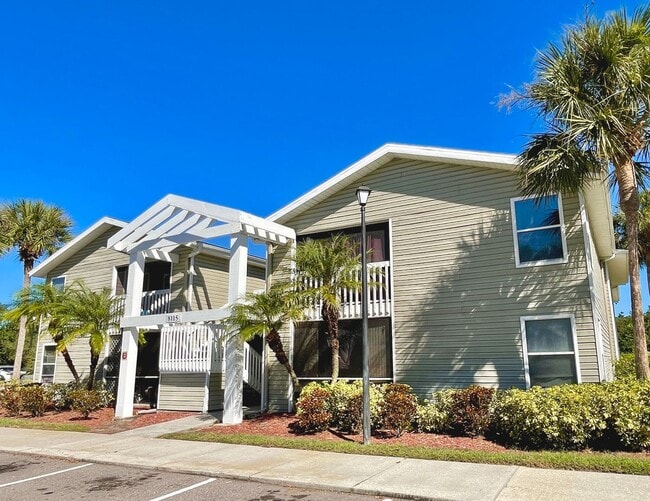 Building Photo - Glenbrooke