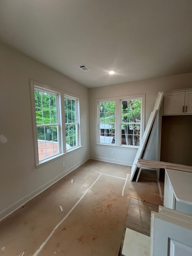 Building Photo - Glenwood Townhomes #101