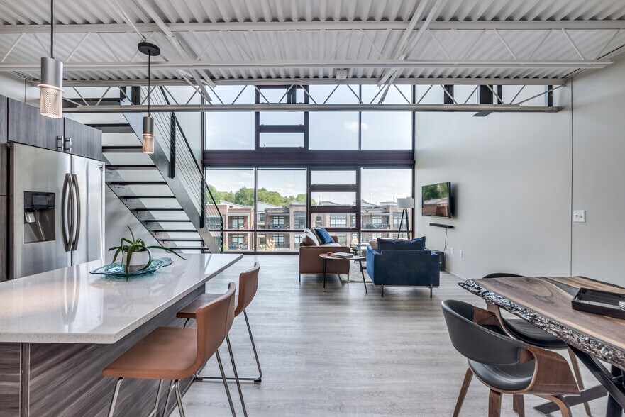 Open Loft with a wall of windows - 367 Auden Ave