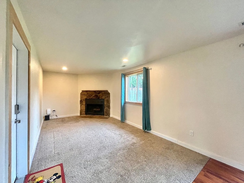 Building Photo - 1825 225th St SE