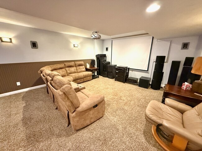 Building Photo - 5208 Aspenwood Dr